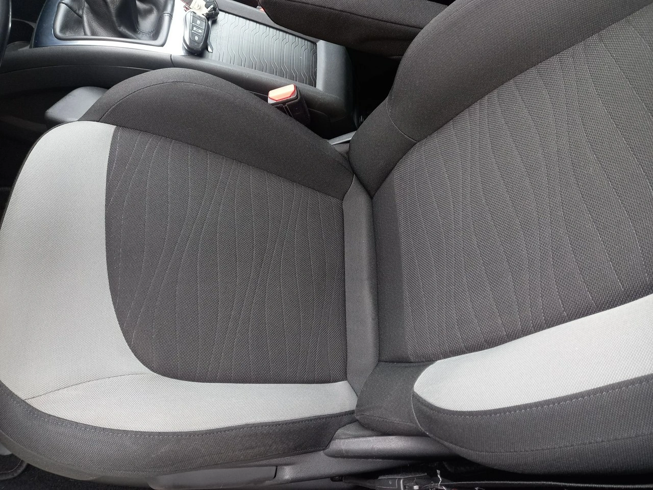 Citroën C4 Picasso - Zdjęcie 30