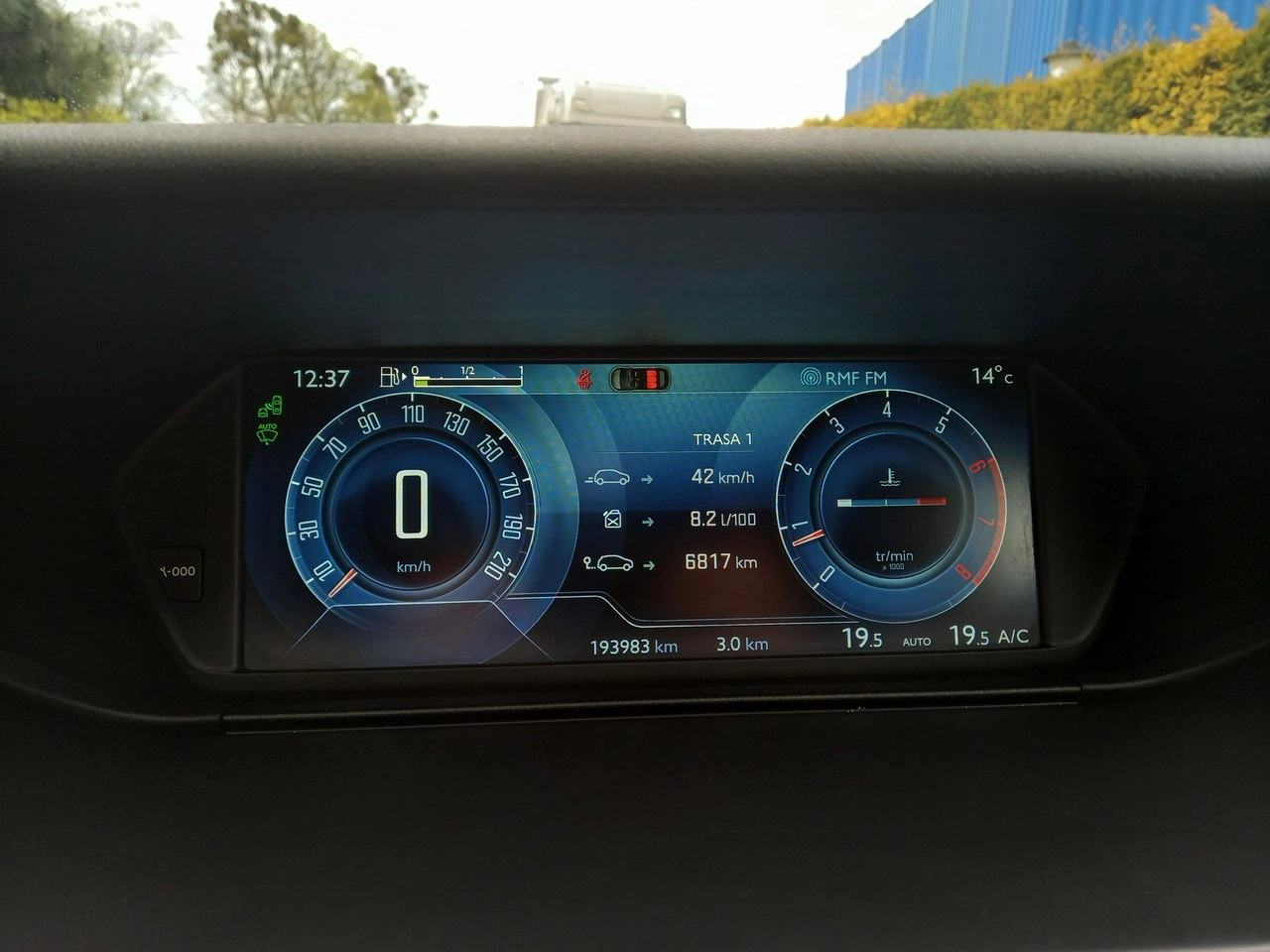 Citroën C4 Picasso - Zdjęcie 34