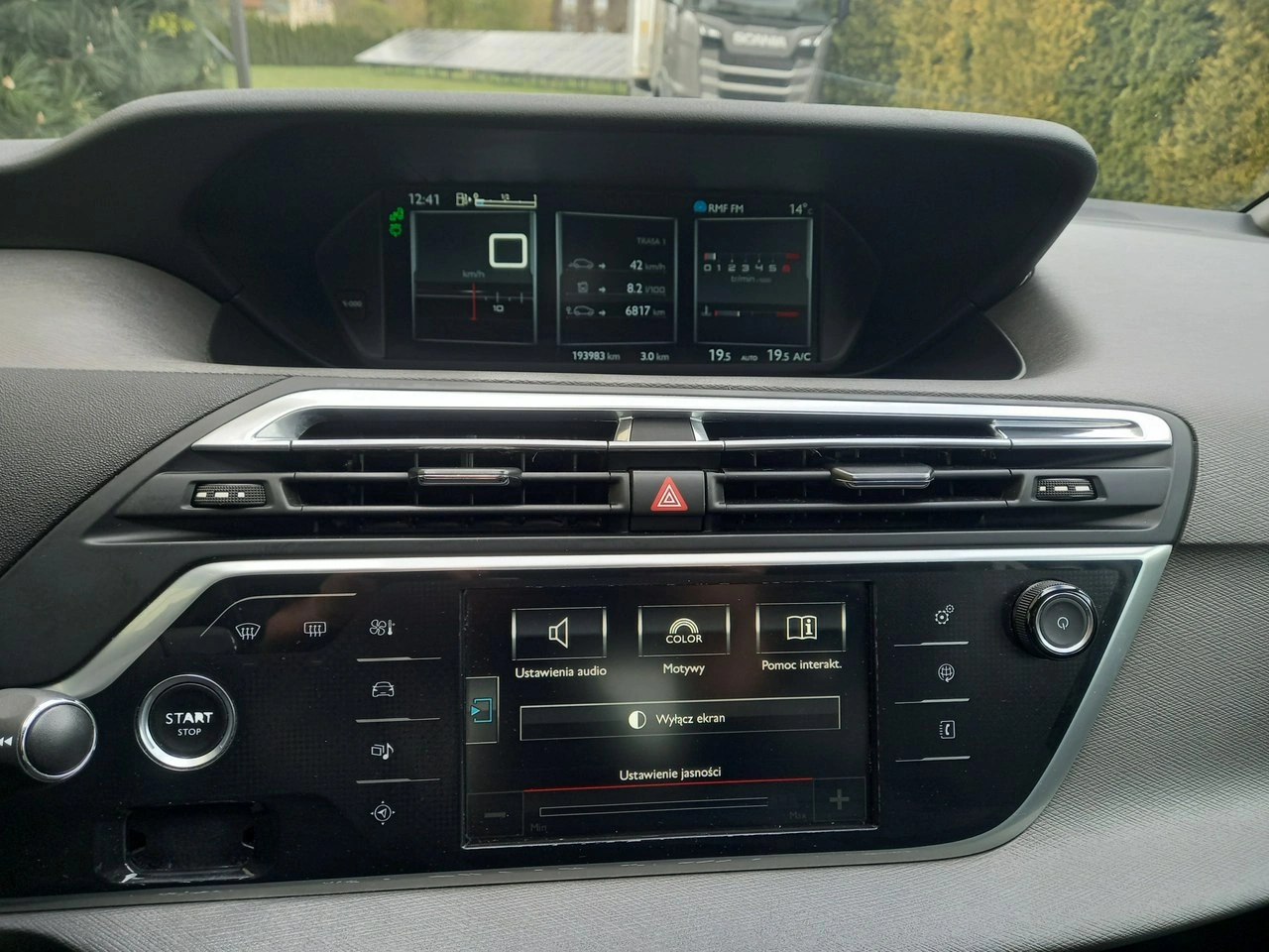 Citroën C4 Picasso - Zdjęcie 36