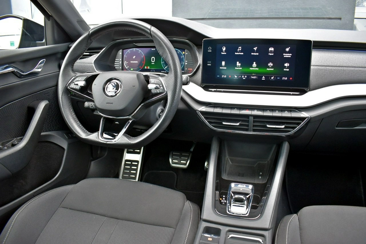 Skoda Octavia - Zdjęcie 17