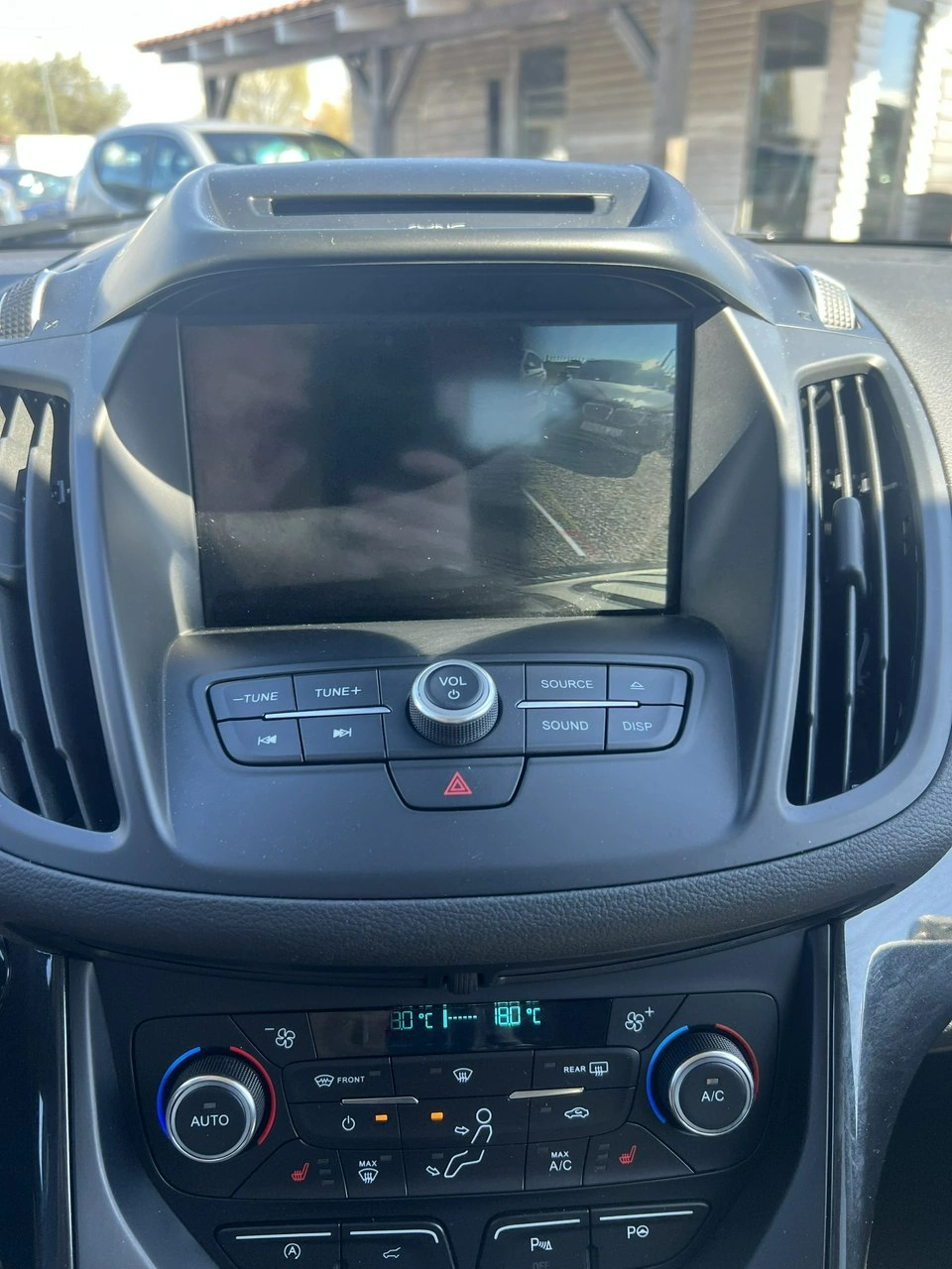 Ford Kuga - Zdjęcie 19