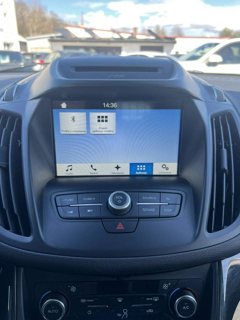 Ford Kuga - Zdjęcie 22