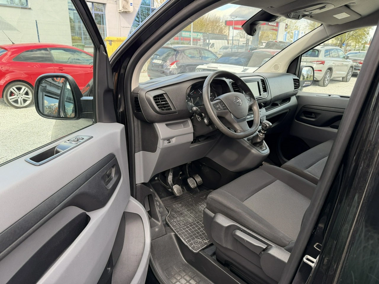 Opel Vivaro - Zdjęcie 10