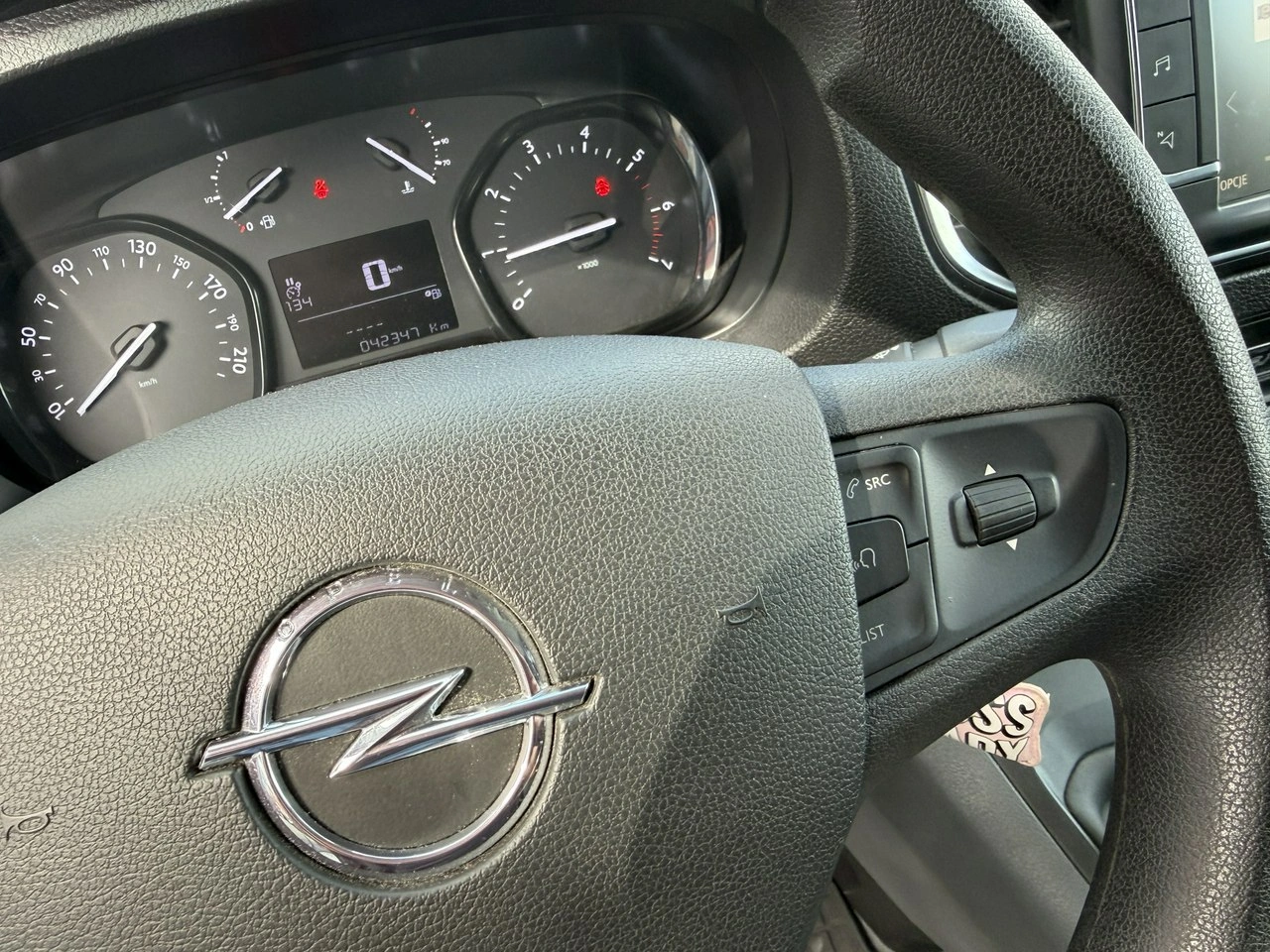 Opel Vivaro - Zdjęcie 17
