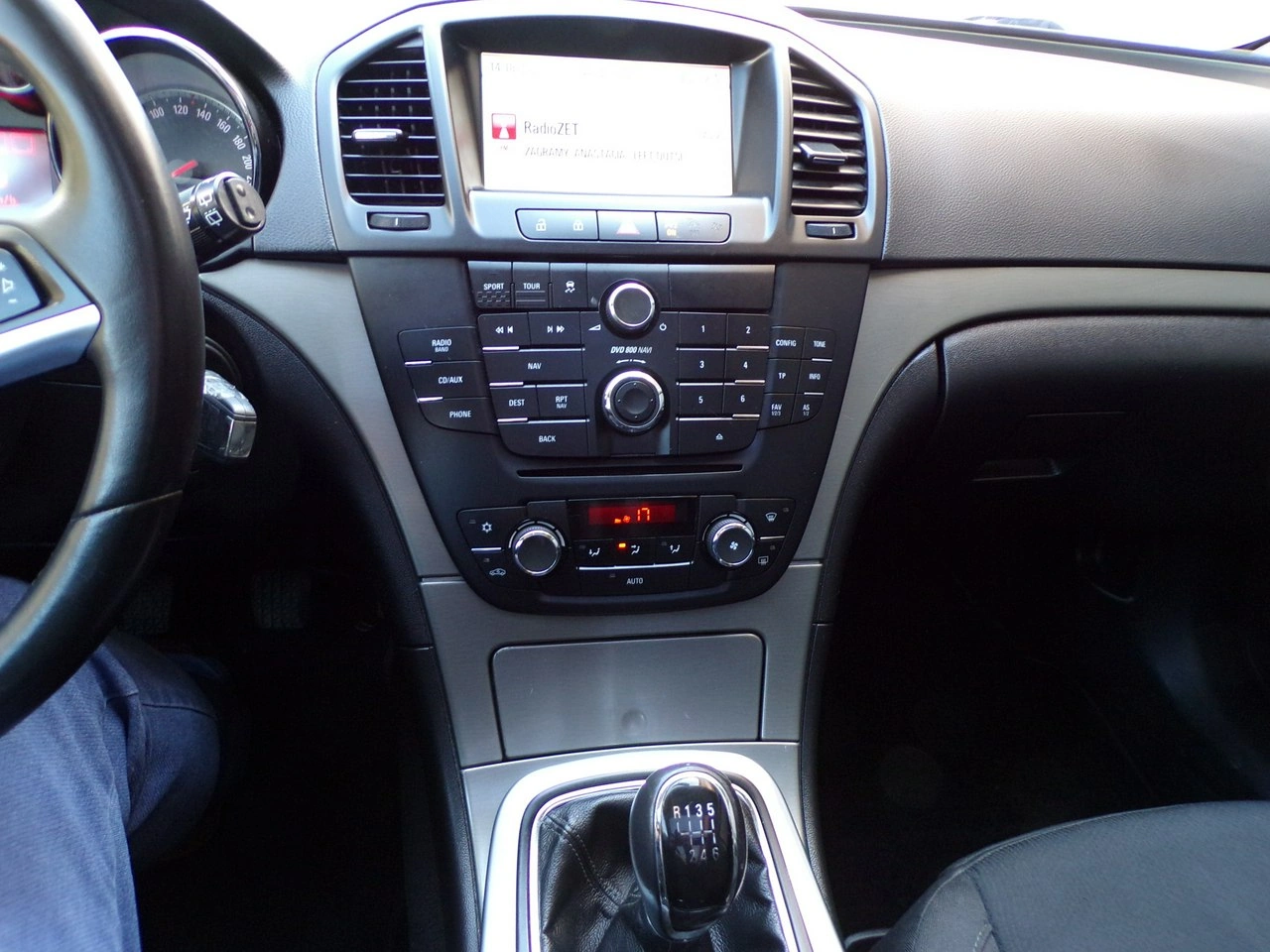 Opel Insignia Grand Sport - Zdjęcie 15