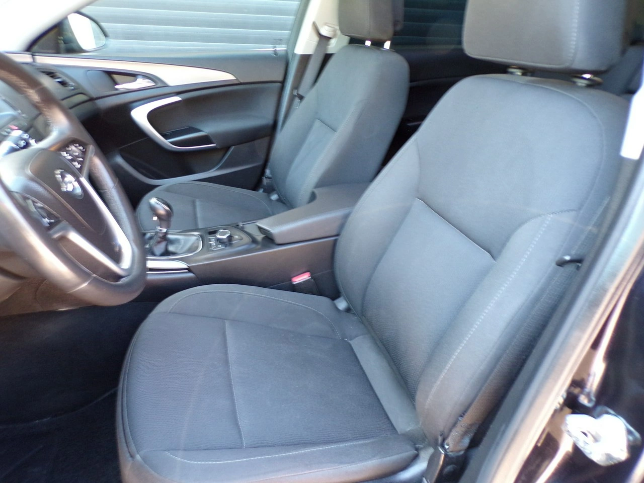 Opel Insignia Grand Sport - Zdjęcie 19