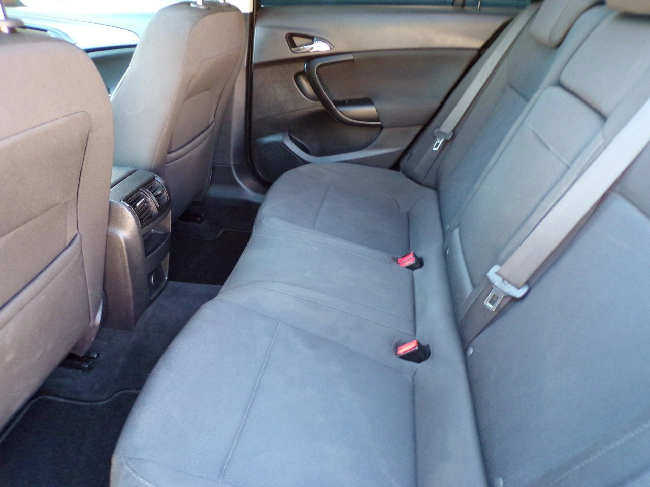 Opel Insignia Grand Sport - Zdjęcie 21