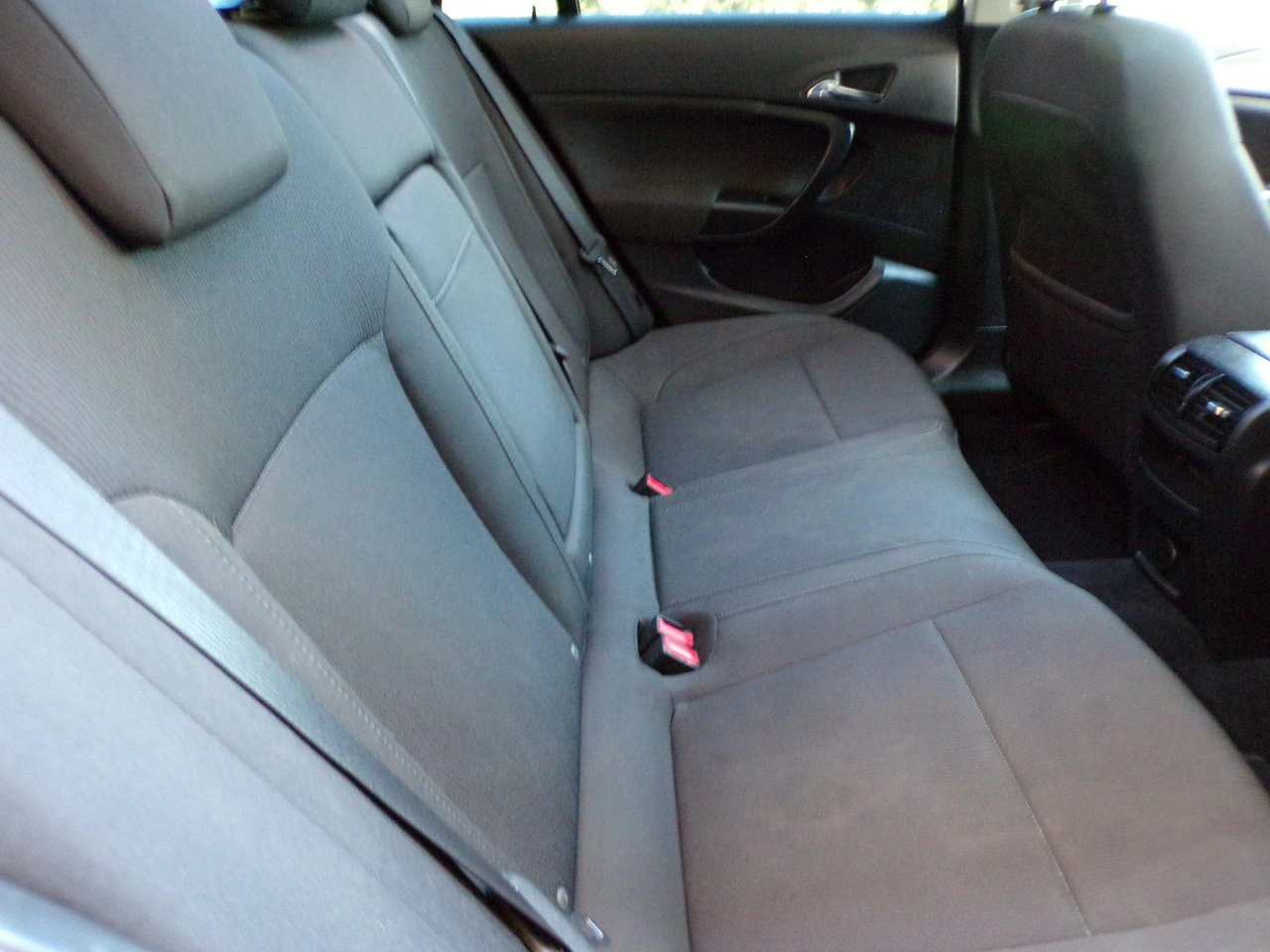 Opel Insignia Grand Sport - Zdjęcie 27