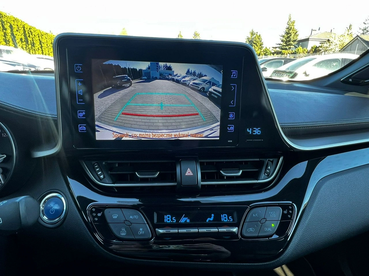 Toyota C-HR - Zdjęcie 9