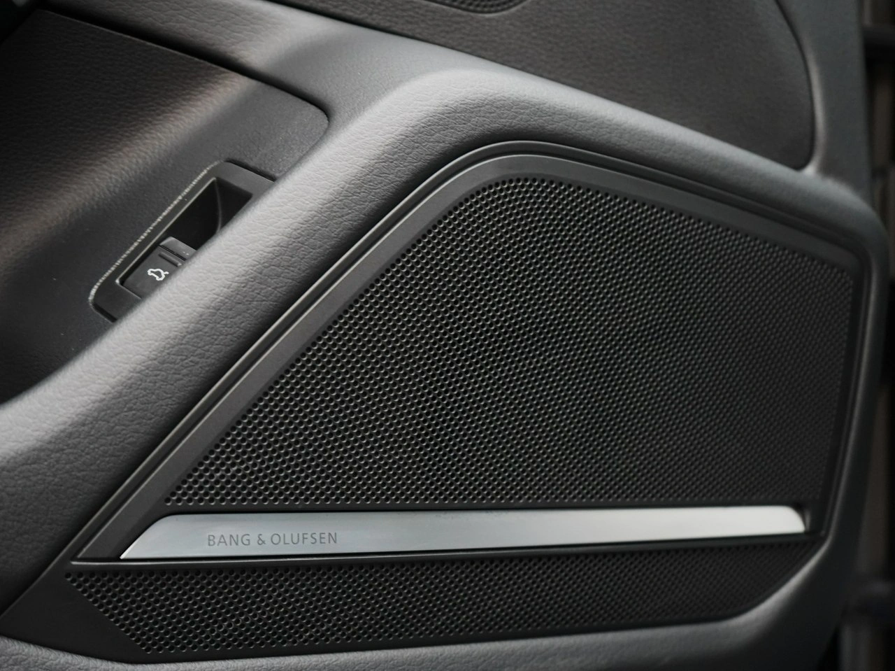 Audi A6 - Zdjęcie 13