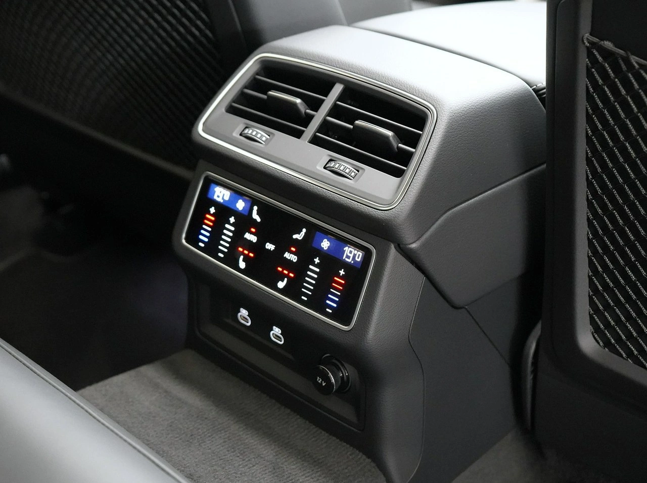 Audi A6 - Zdjęcie 33