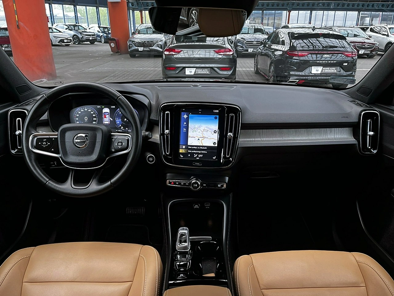 Volvo XC 40 - Zdjęcie 13