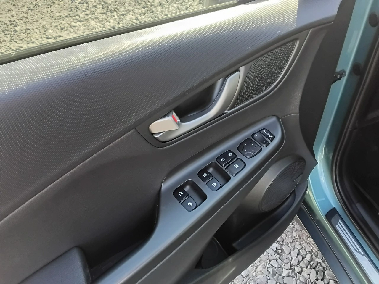 Hyundai Kona - Zdjęcie 20