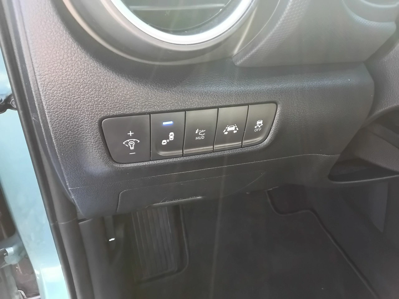 Hyundai Kona - Zdjęcie 25