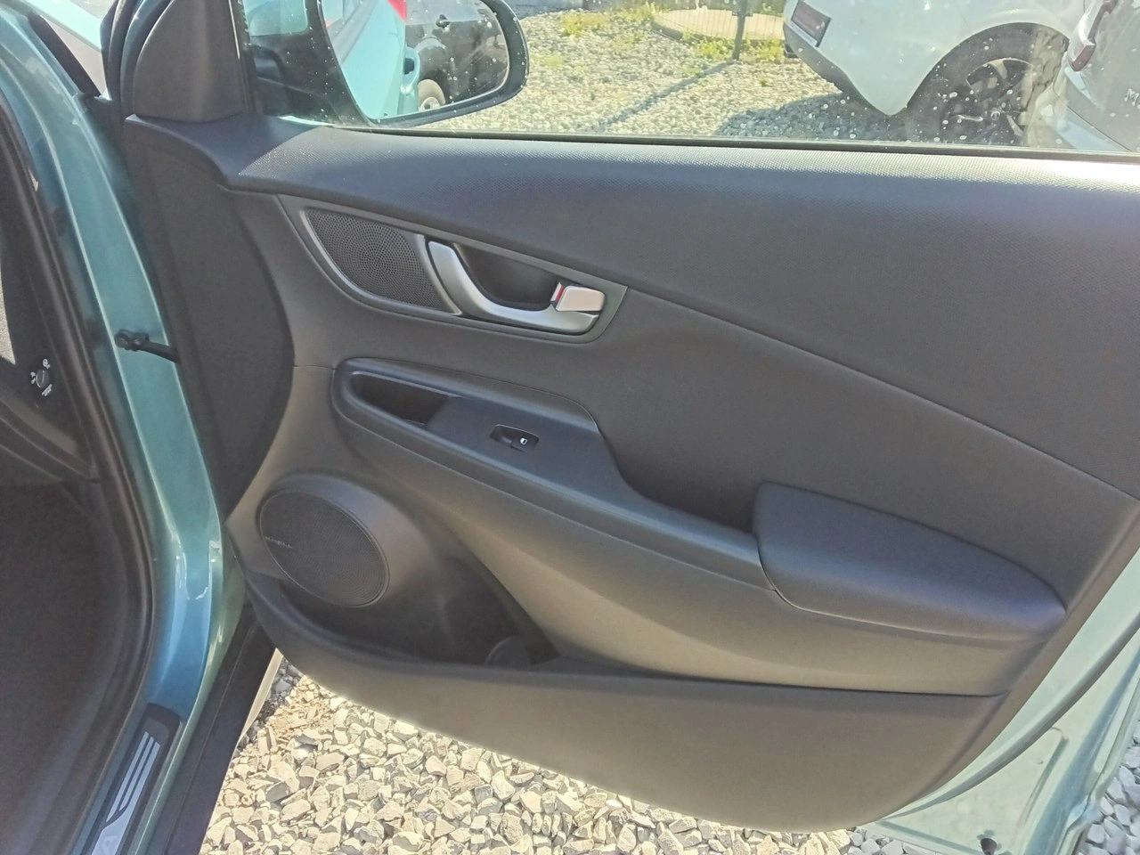 Hyundai Kona - Zdjęcie 33