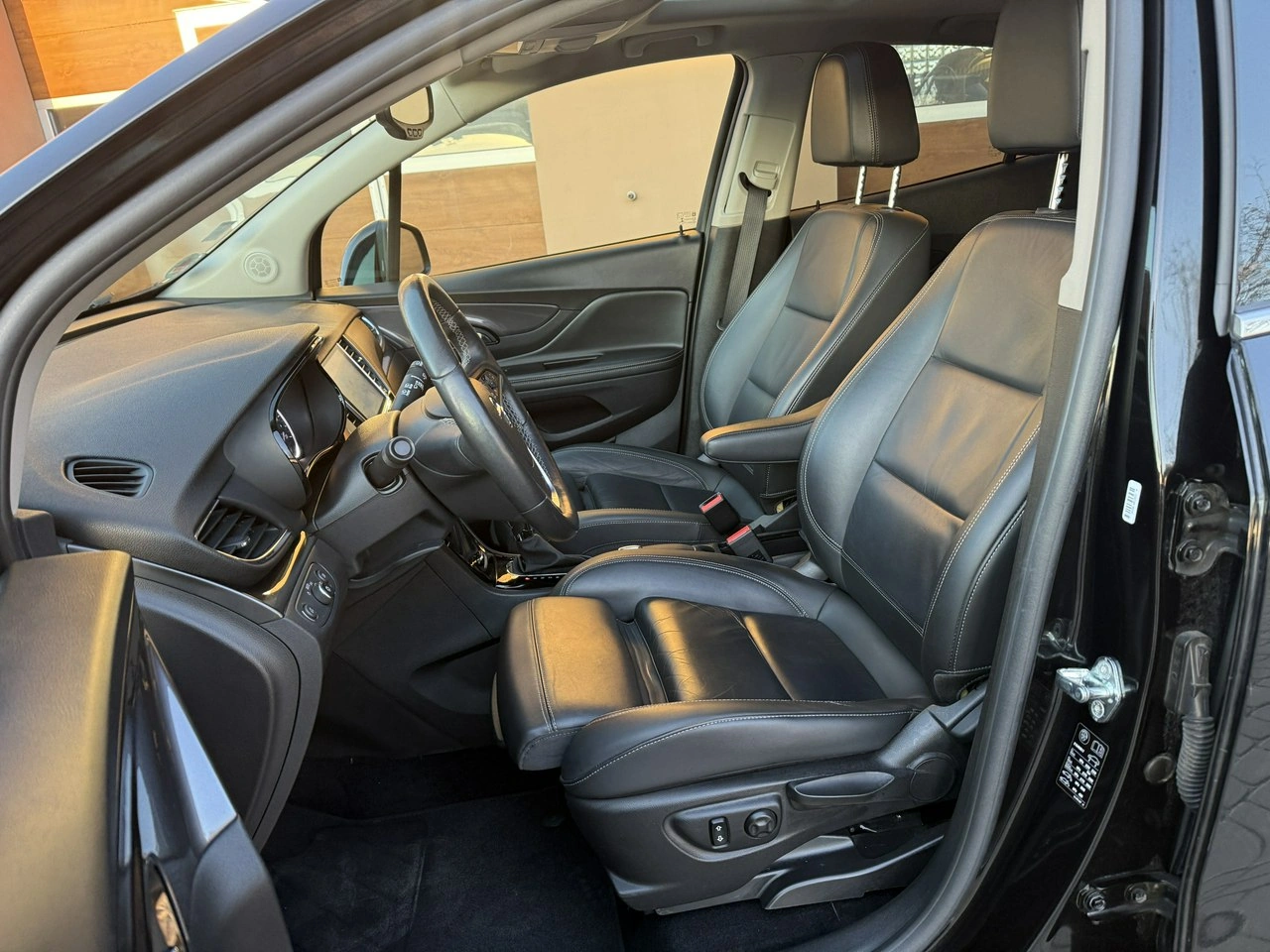 Opel Mokka - Zdjęcie 25