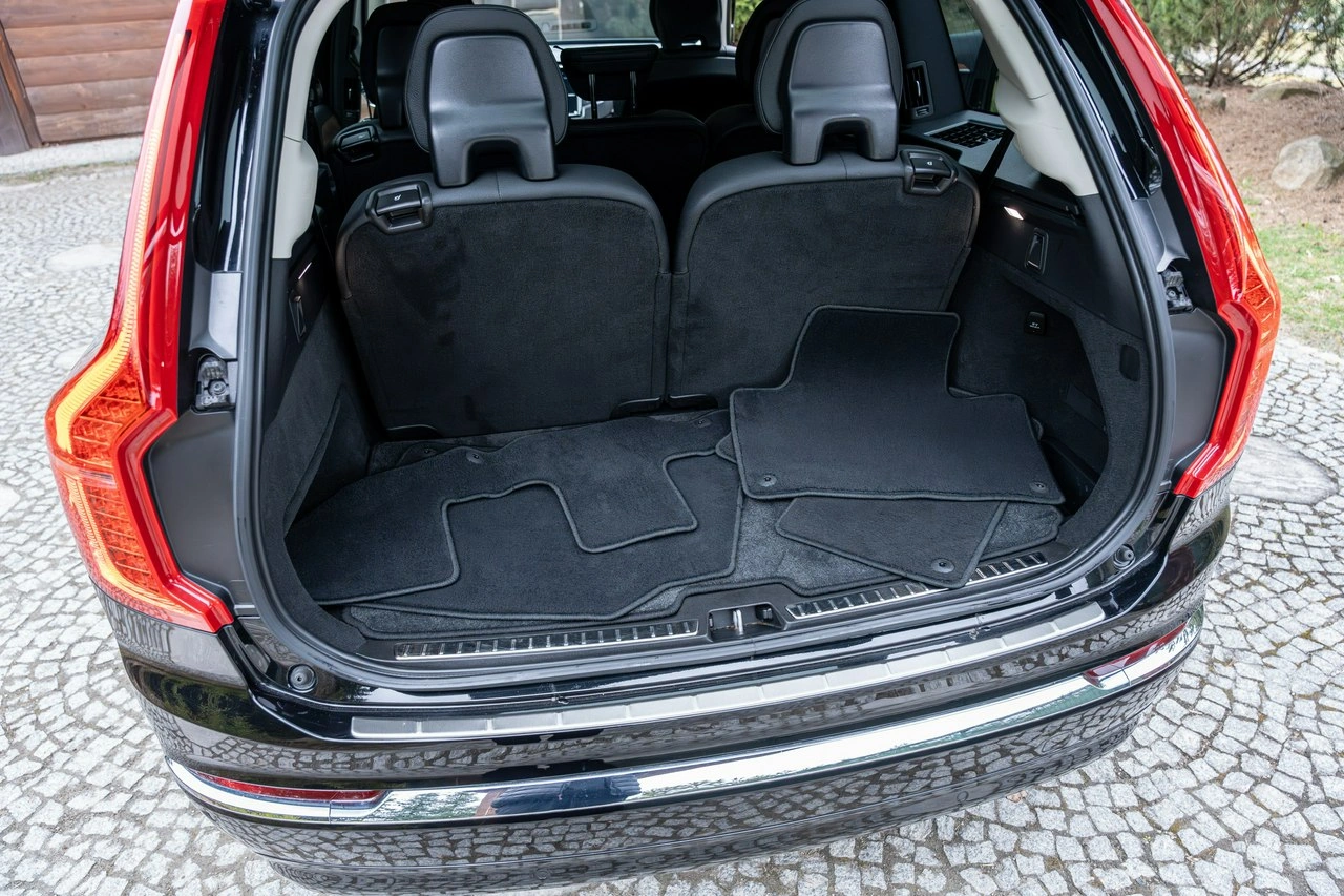 Volvo XC 90 - Zdjęcie 38