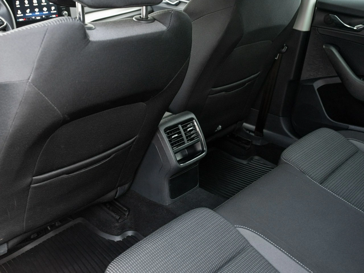 Skoda Octavia - Zdjęcie 23