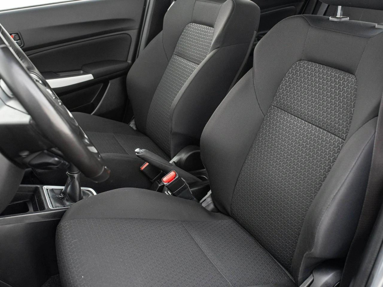 Suzuki Swift - Zdjęcie 11