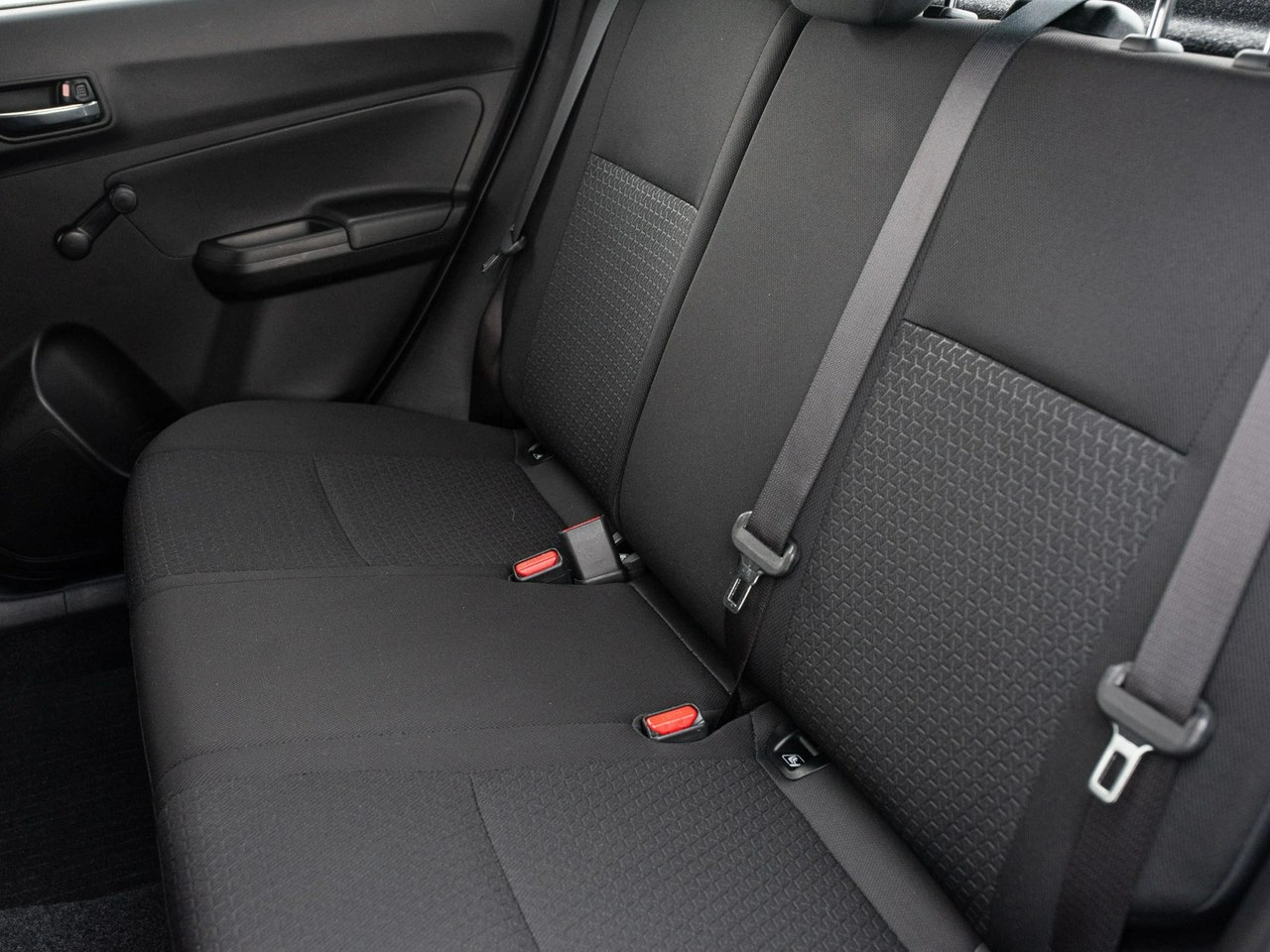 Suzuki Swift - Zdjęcie 21