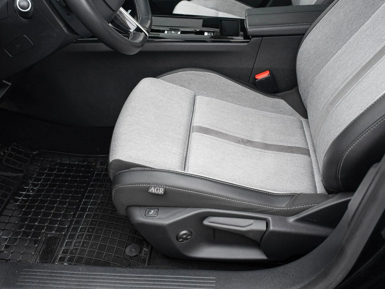 Opel Astra - Zdjęcie 9