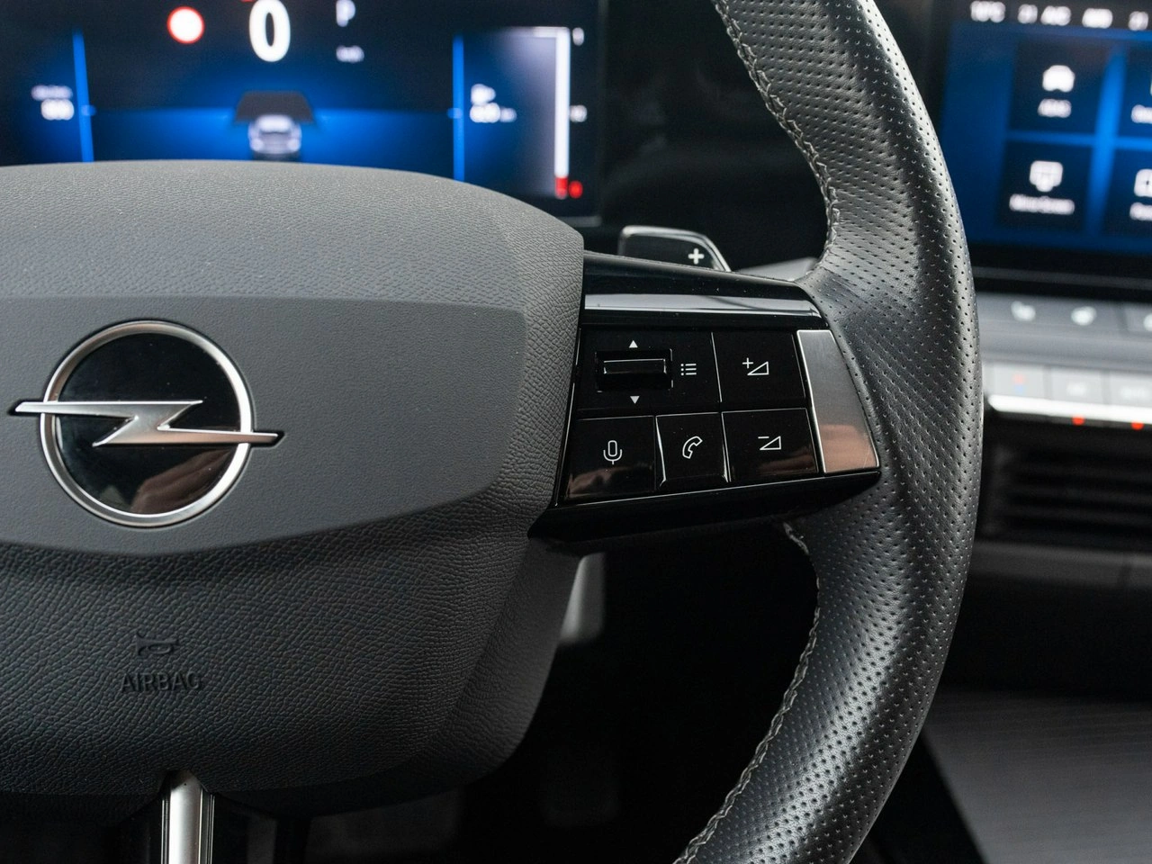 Opel Astra - Zdjęcie 13