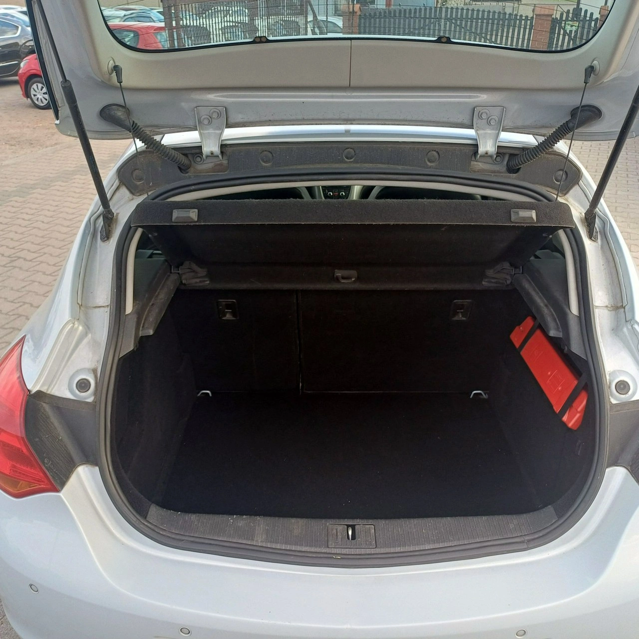 Opel Astra - Zdjęcie 16