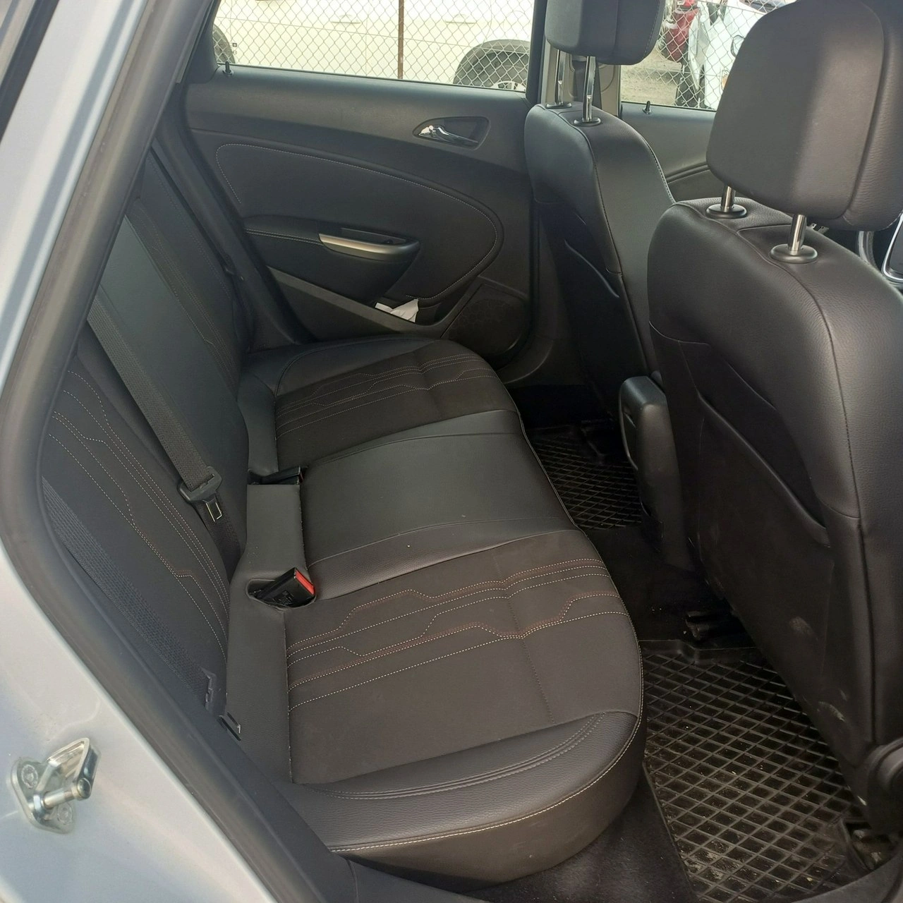 Opel Astra - Zdjęcie 5