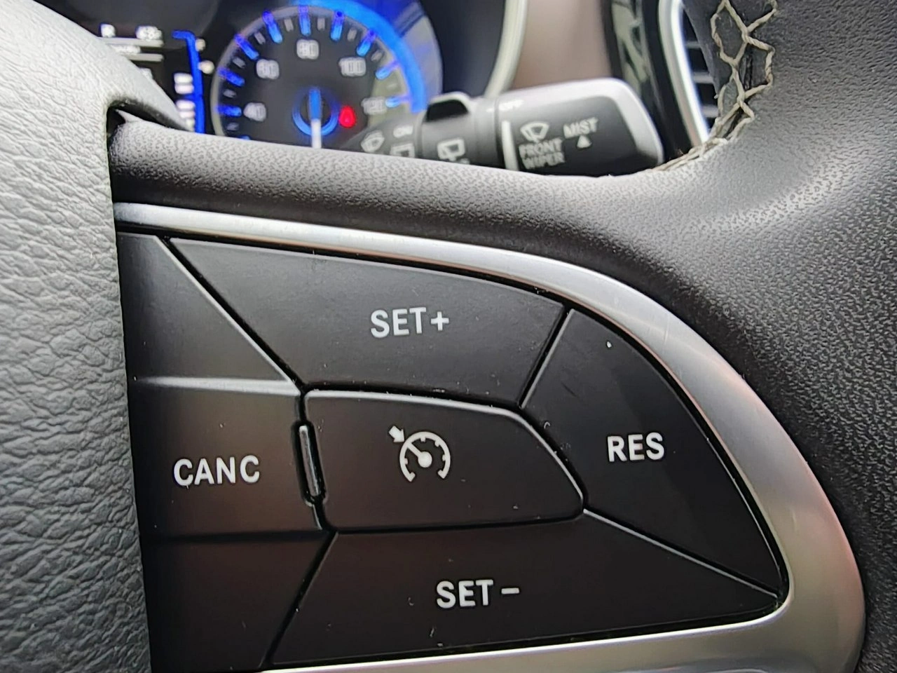 Chrysler Pacifica - Zdjęcie 11