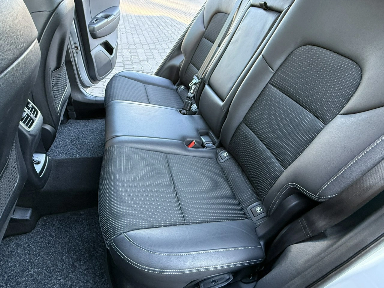 Kia Sportage - Zdjęcie 16