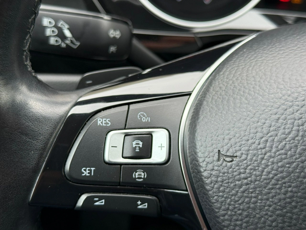 Volkswagen Touran - Zdjęcie 29