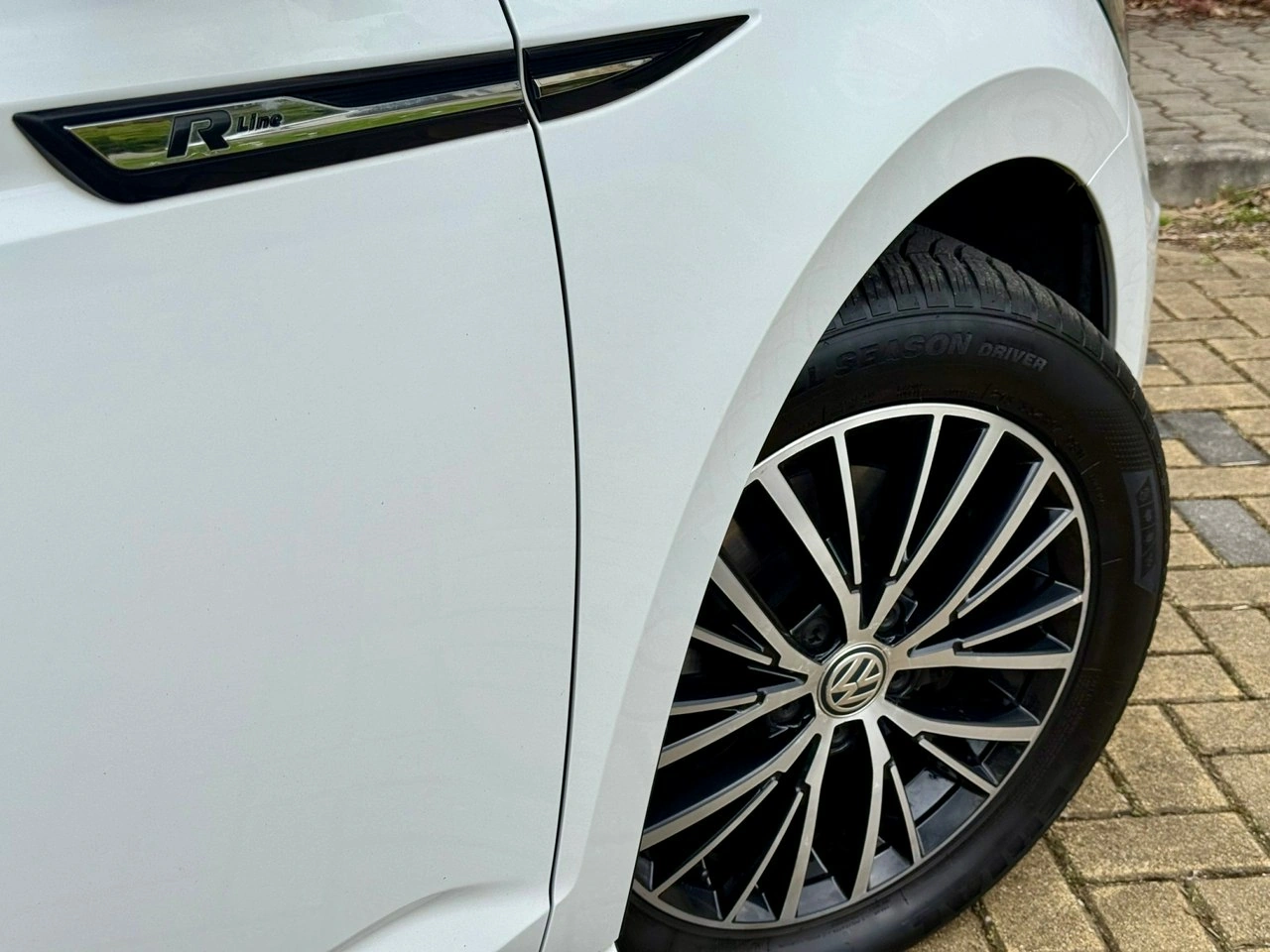 Volkswagen Touran - Zdjęcie 37