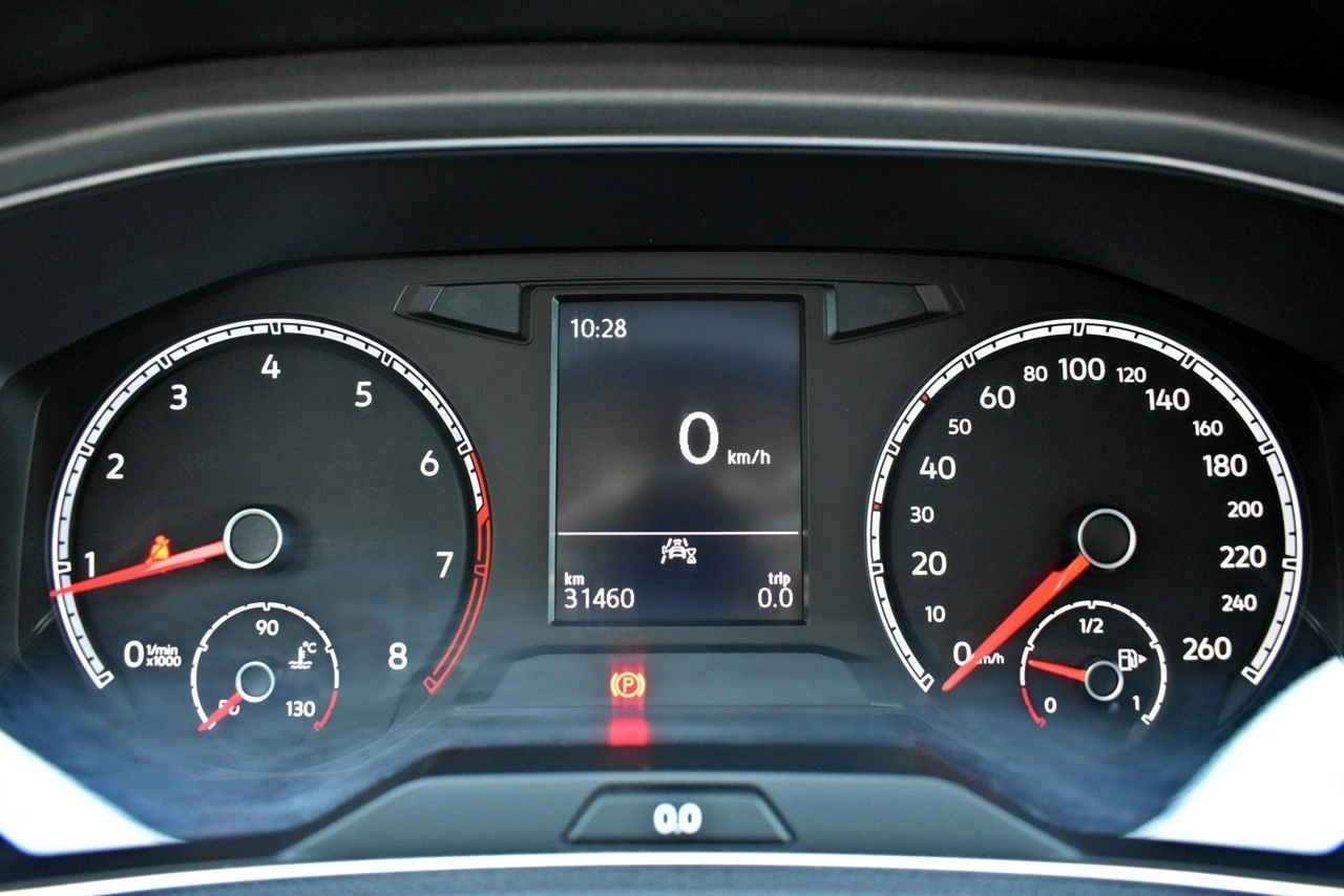 Volkswagen T-Roc - Zdjęcie 15