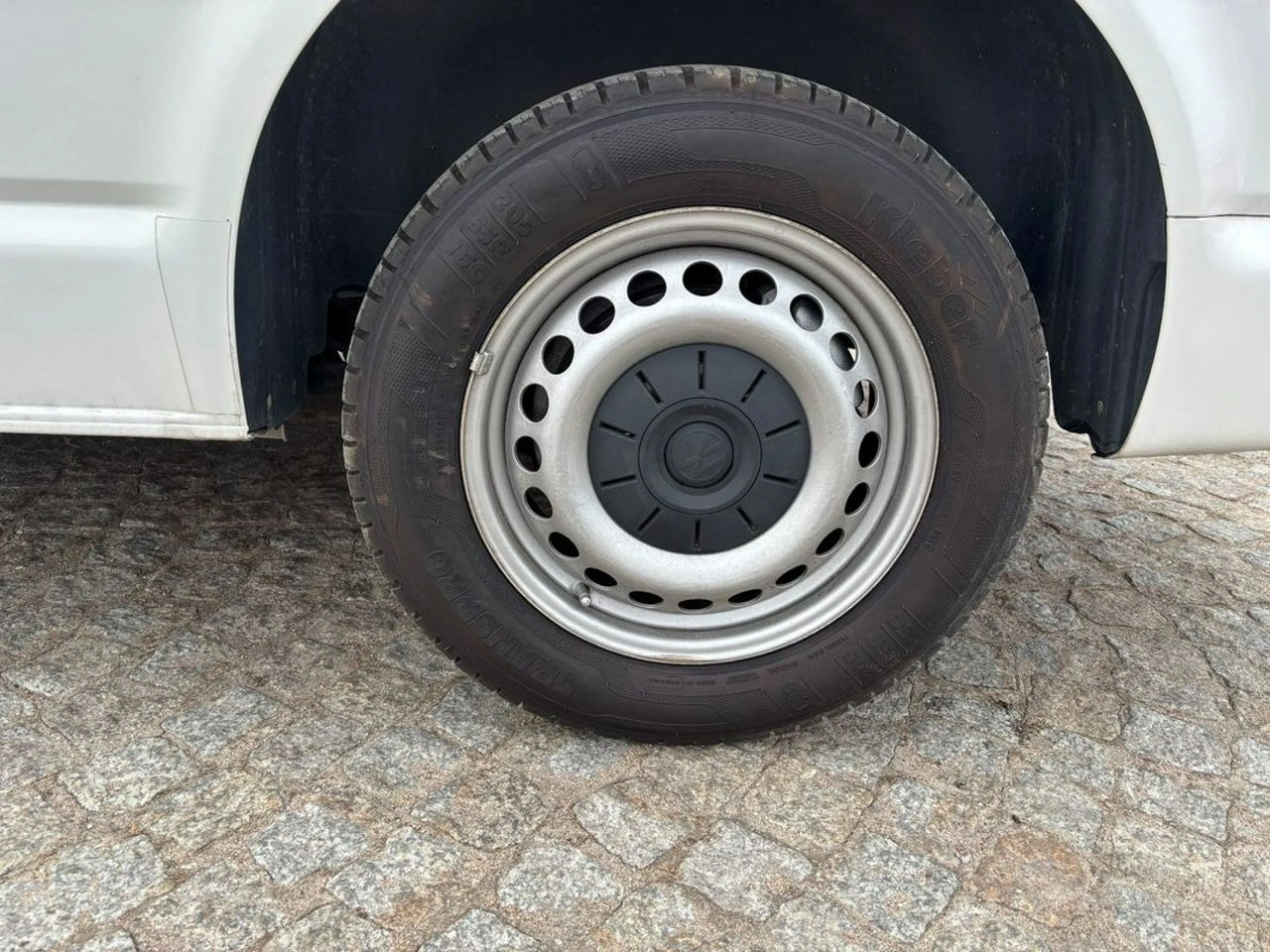 Volkswagen Transporter - Zdjęcie 28