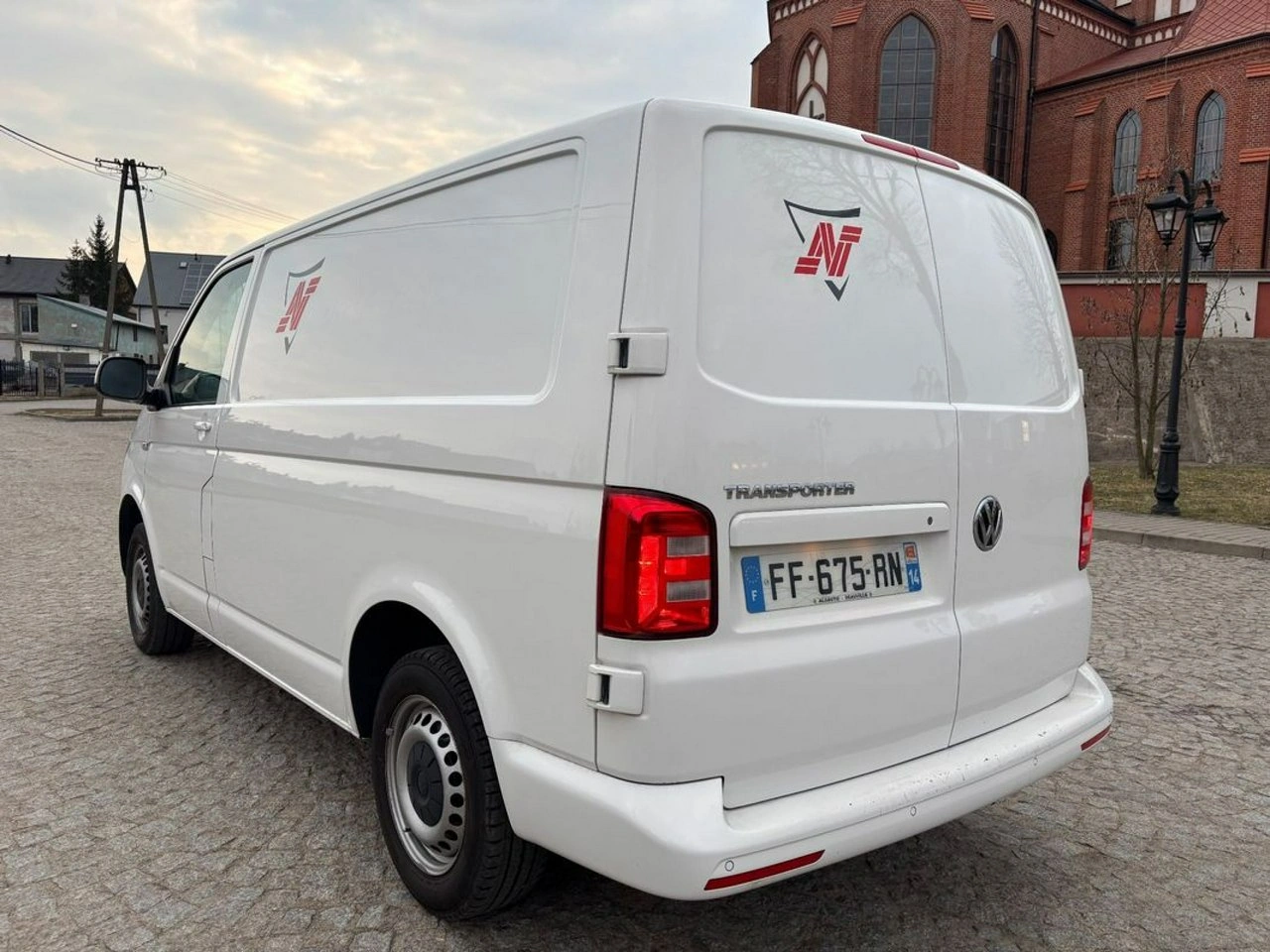 Volkswagen Transporter - Zdjęcie 33