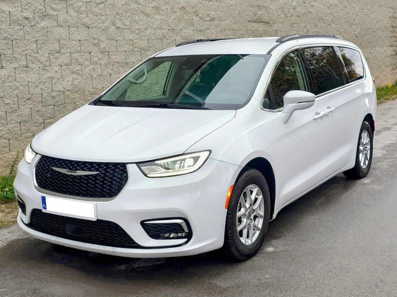 Chrysler Pacifica - Zdjęcie 2