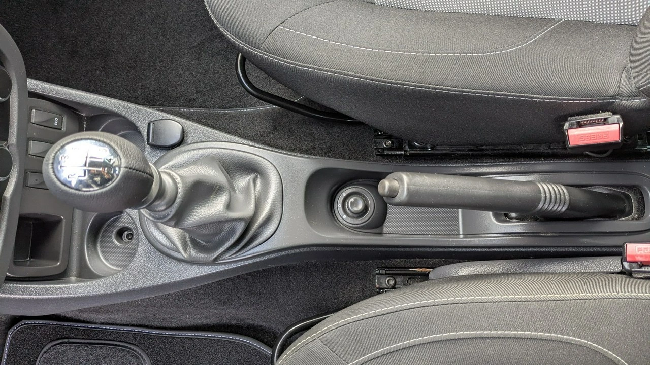 Dacia Duster - Zdjęcie 25