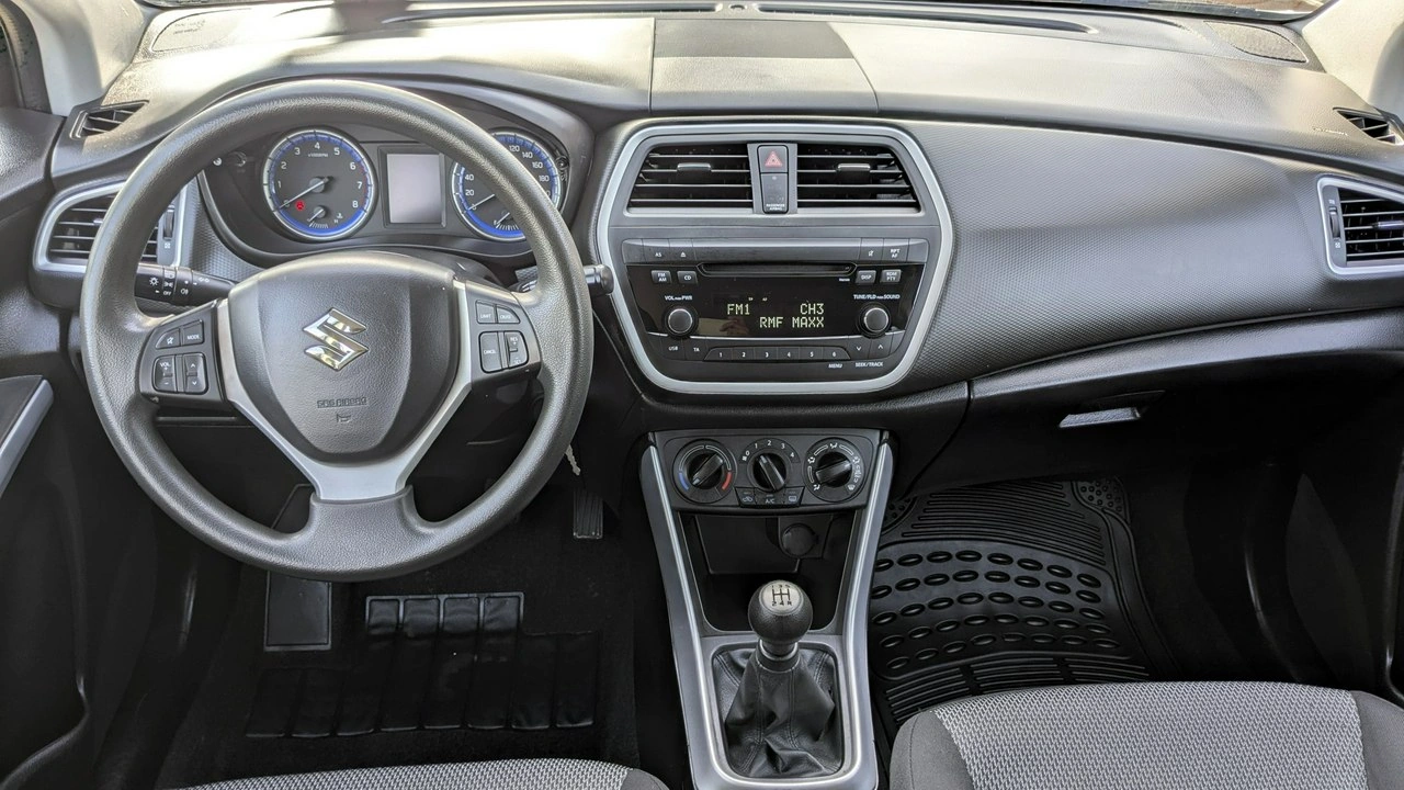 Suzuki SX4 S-Cross - Zdjęcie 22