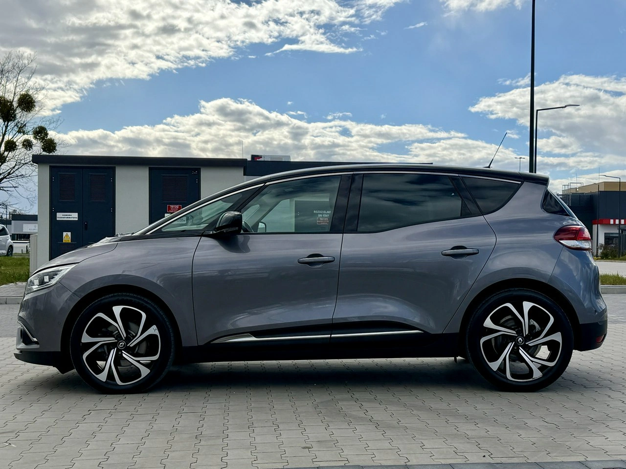 Renault Scenic - Zdjęcie 6