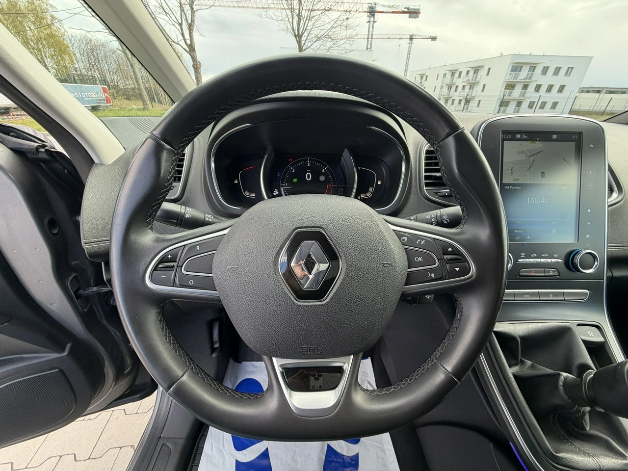 Renault Scenic - Zdjęcie 21