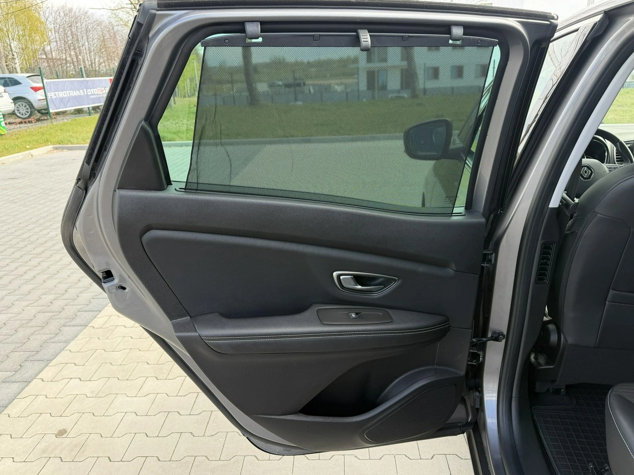 Renault Scenic - Zdjęcie 28