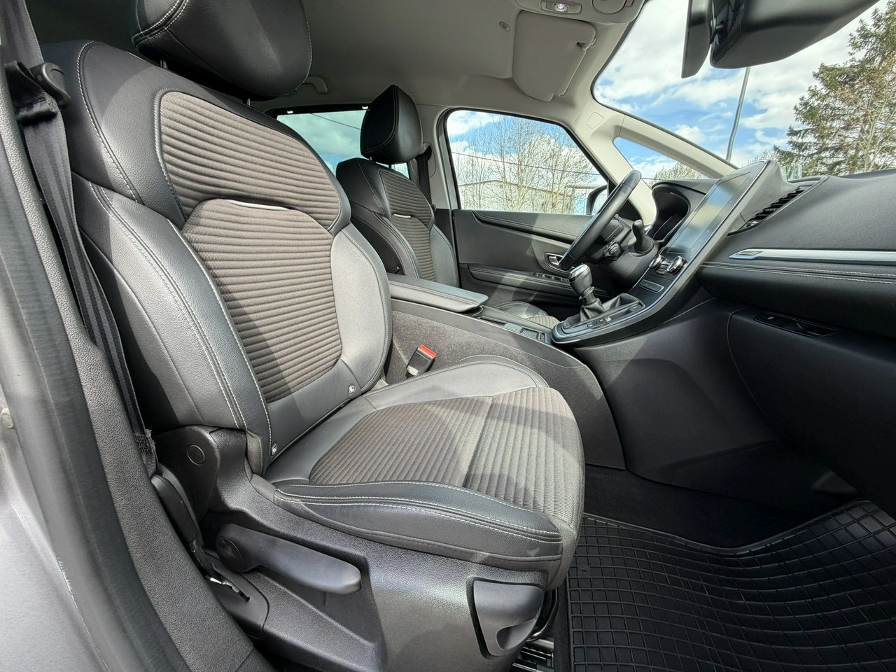 Renault Scenic - Zdjęcie 35