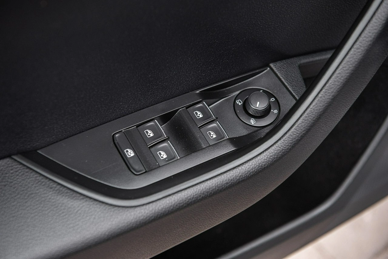 Skoda Superb - Zdjęcie 25