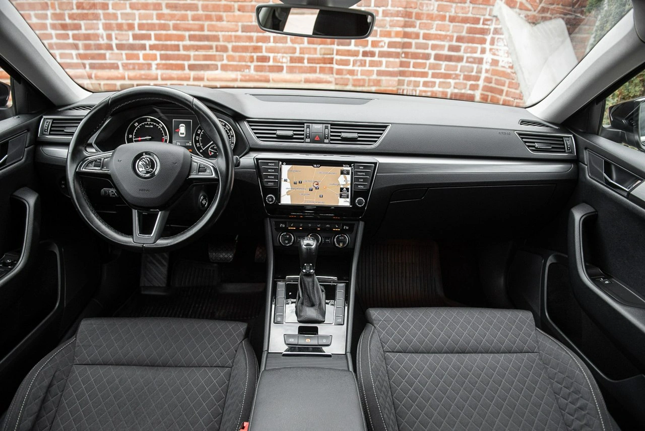 Skoda Superb - Zdjęcie 4