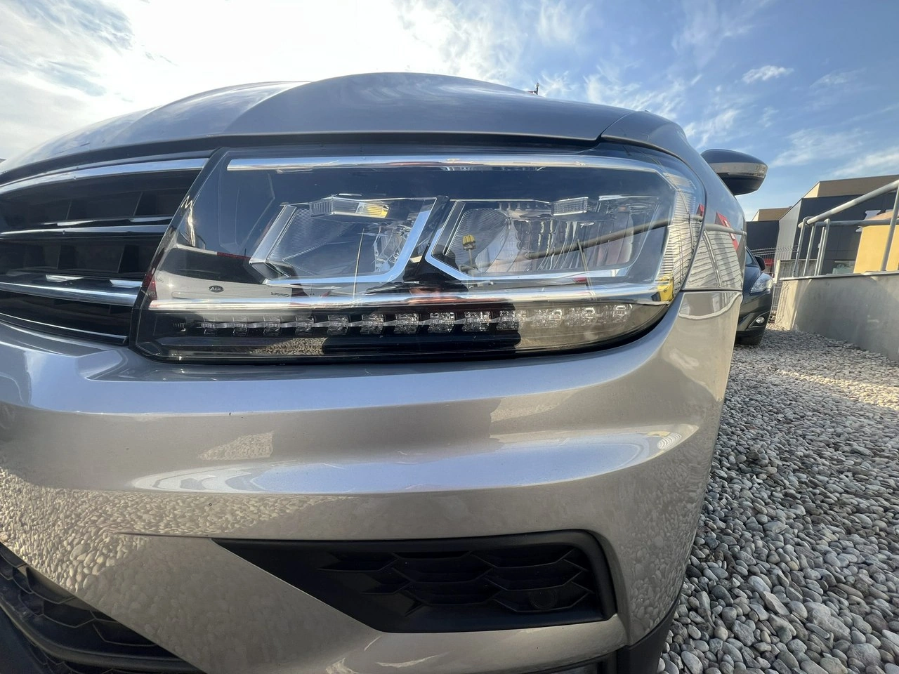 Volkswagen Tiguan - Zdjęcie 17