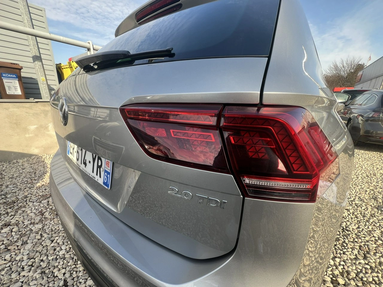 Volkswagen Tiguan - Zdjęcie 18