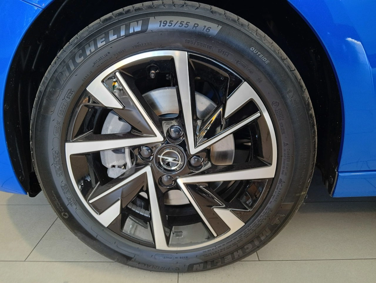 Opel Corsa - Zdjęcie 7