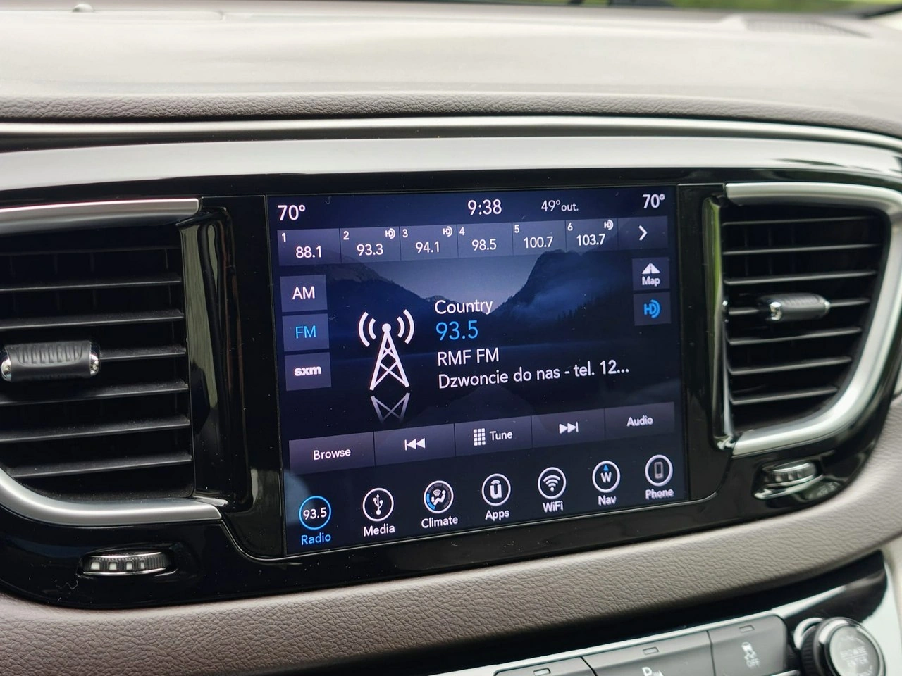 Chrysler Pacifica - Zdjęcie 19