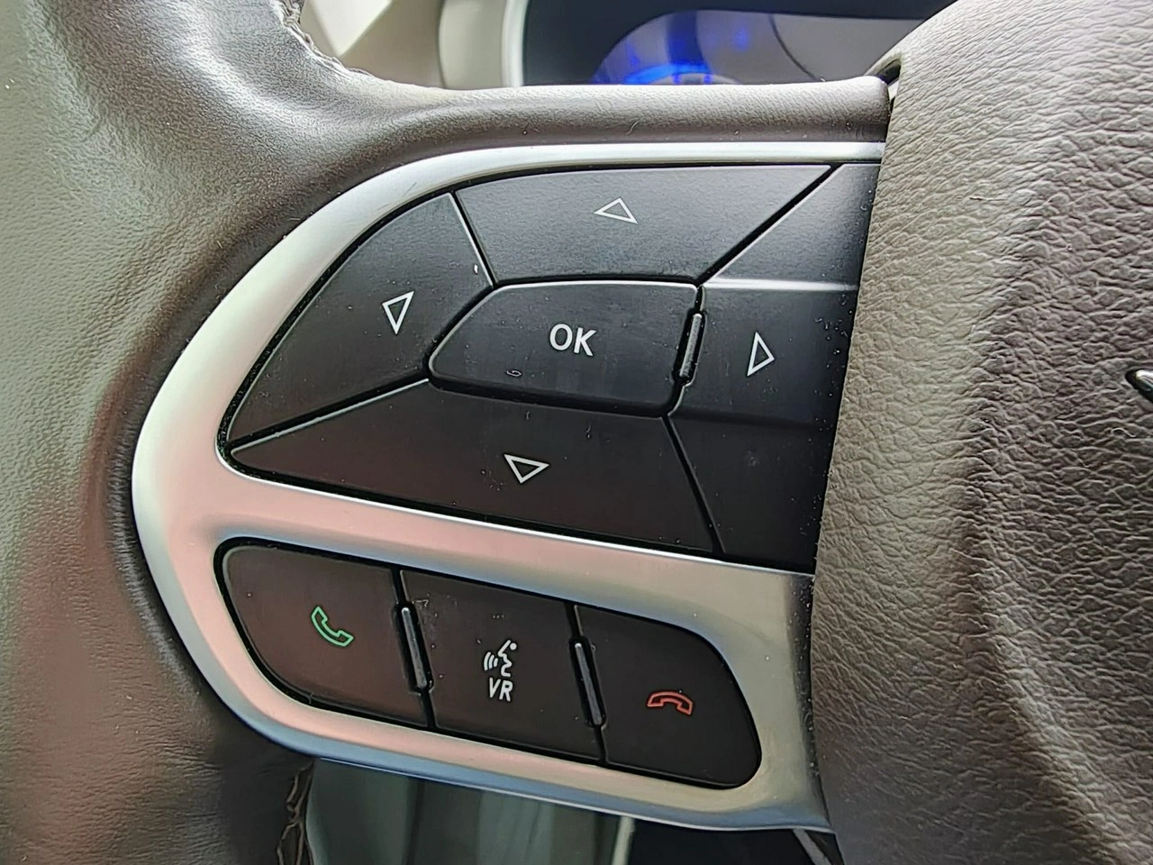 Chrysler Pacifica - Zdjęcie 25