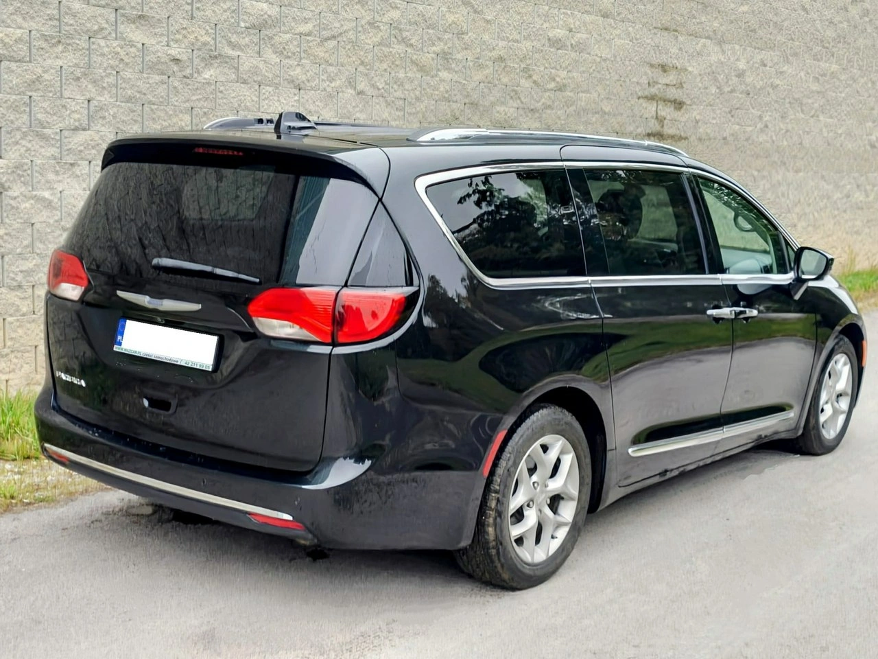 Chrysler Pacifica - Zdjęcie 5